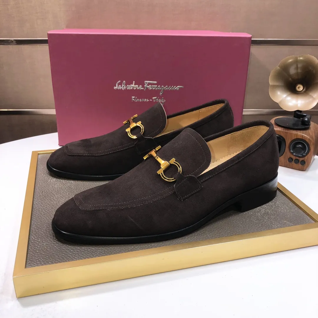 Men's shoes 💰500💰 [Ferragamo/Ferragamo] The latest model in the counter. Original imported high-quality cowhide with open sides + imported 🐂 water-dyed cowhide lining + original luxury metal buckle + original combination outsole. Comparison without pressure 38--45 (45 is custom-made and cannot be returned or exchanged)